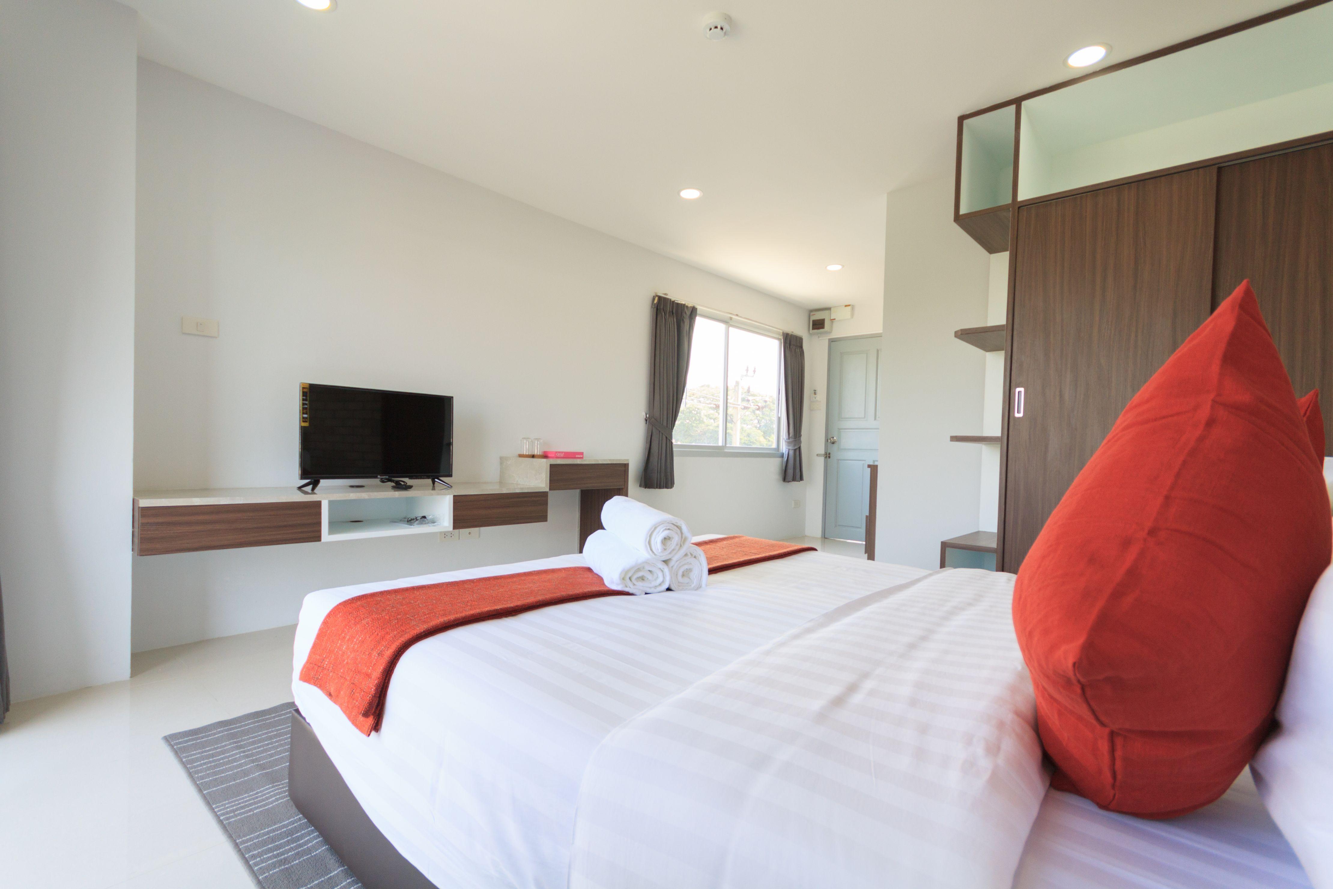 Q Space Residence Bangkok Exterior photo