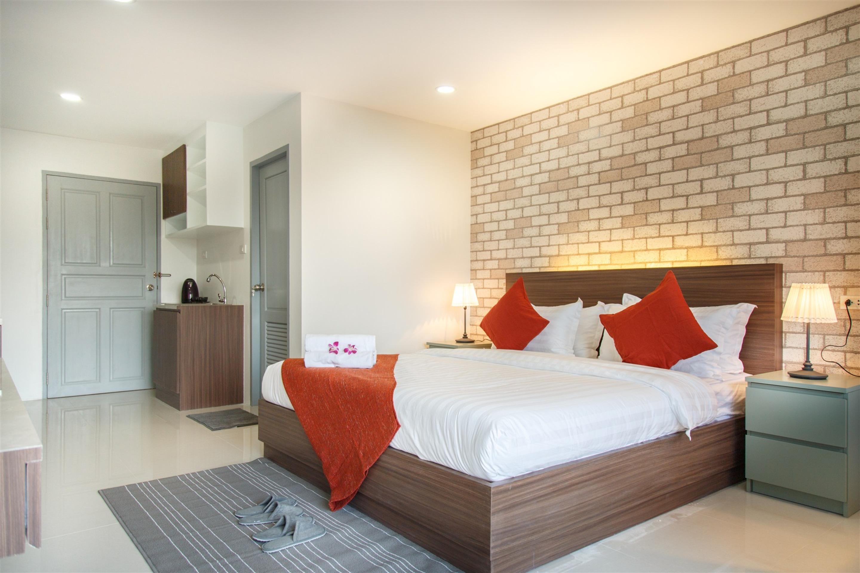 Q Space Residence Bangkok Exterior photo
